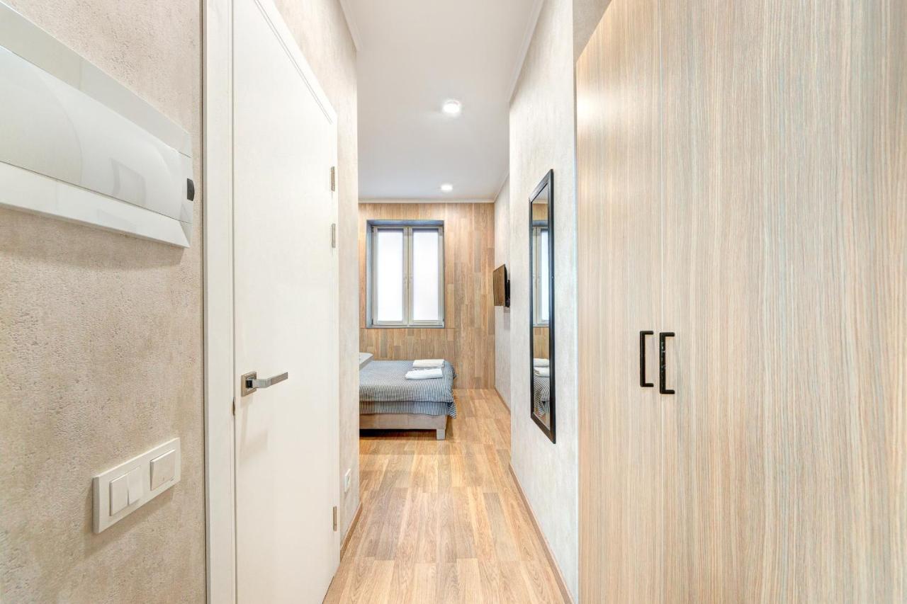 1 Room Apartment Near National Circus Kiev Extérieur photo