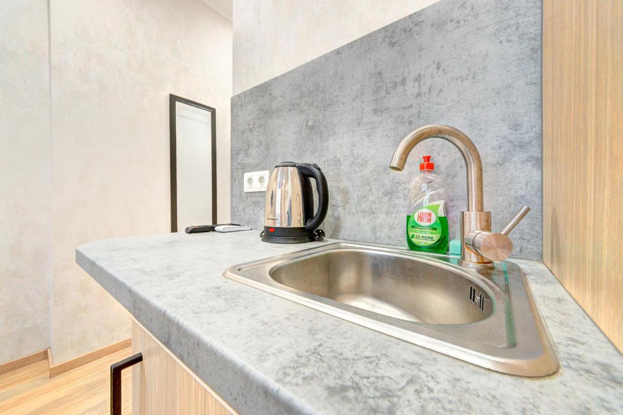 1 Room Apartment Near National Circus Kiev Extérieur photo